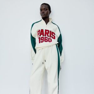COPY - CONTRASTING “PARIS” SWEATSHIRT ECRU